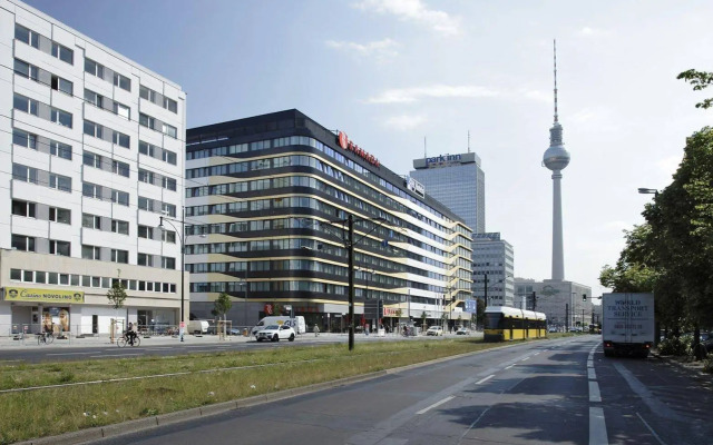 H4 Hotel Berlin Alexanderplatz