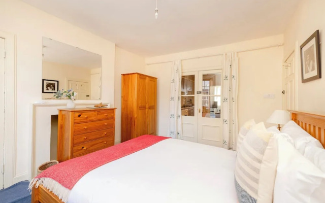 JOIVY Thistle Street - Heart of the City 2-bedroom Apt