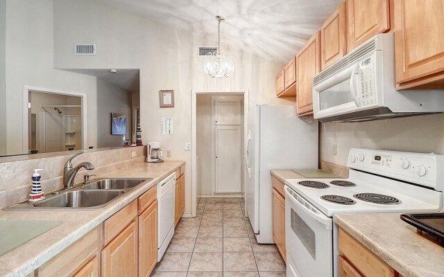 Seashell Memories 2 Bedroom Home by RedAwning