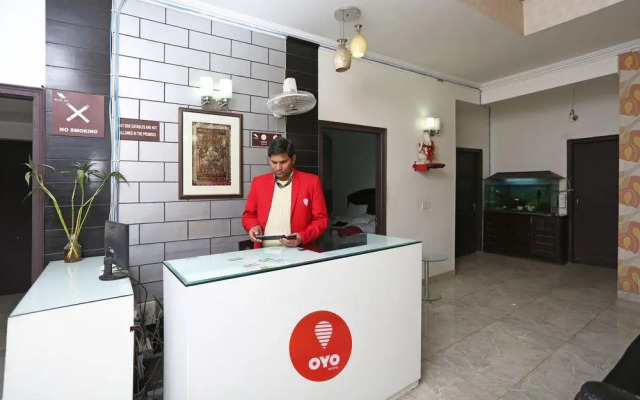 Royal Inn by OYO Rooms