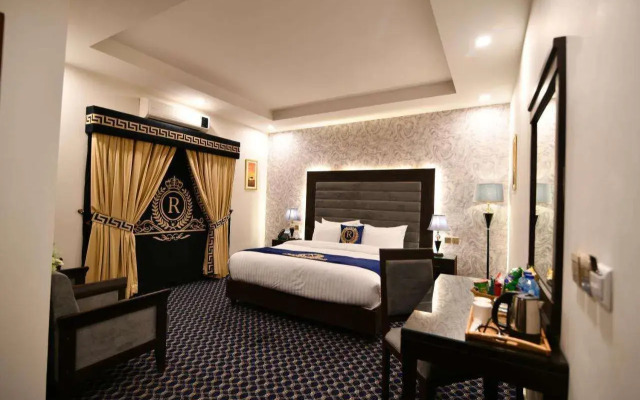 Royal Regency Hotel