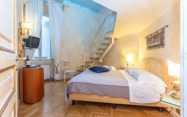 Medici Suite - Medici Suite 8 Person