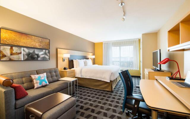 Towneplace Suites by Marriott Red Deer