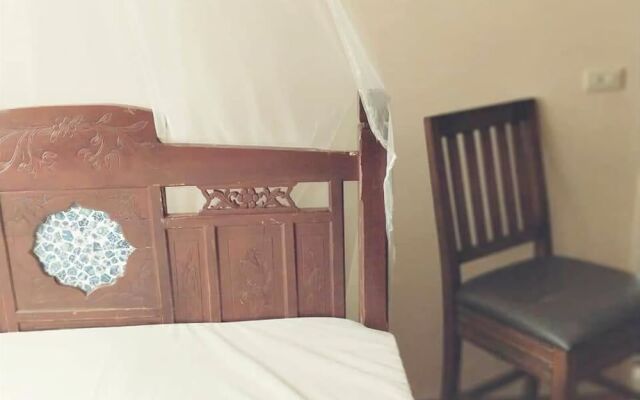 Designer's House B&B