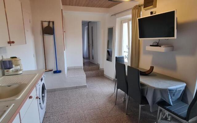 Rue du Vieux Chateau - Beau F2