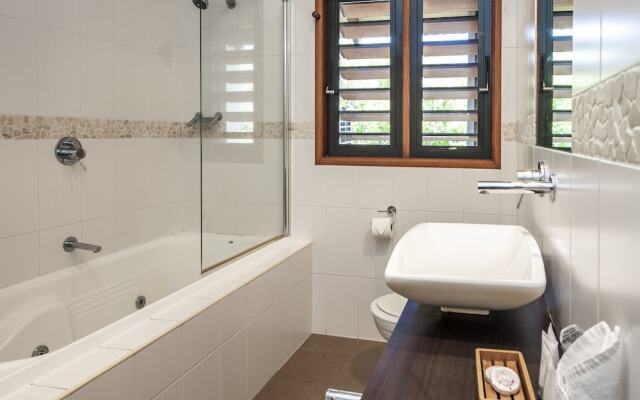 Pure Magnetic Villa 9