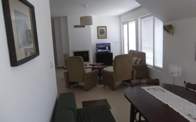 Apartment Sredna Gora
