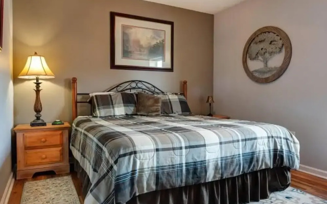 Whispering Pines 433