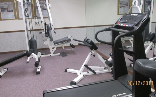 Shawano Four Seasons Hotel