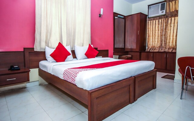 OYO 15425 Hotel Royal Heritage