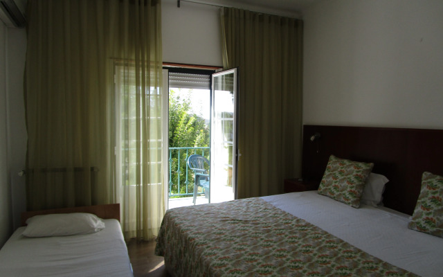 Hotel Louro