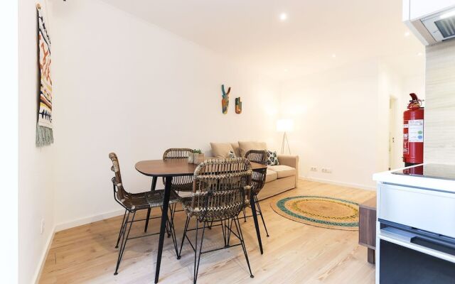 Alfama Elegant by Homing