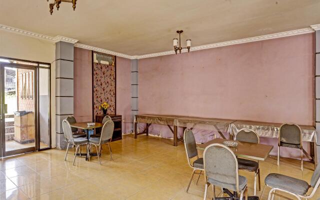 OYO 91862 Hotel Hayani