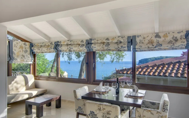 Valtos Beach Hotel