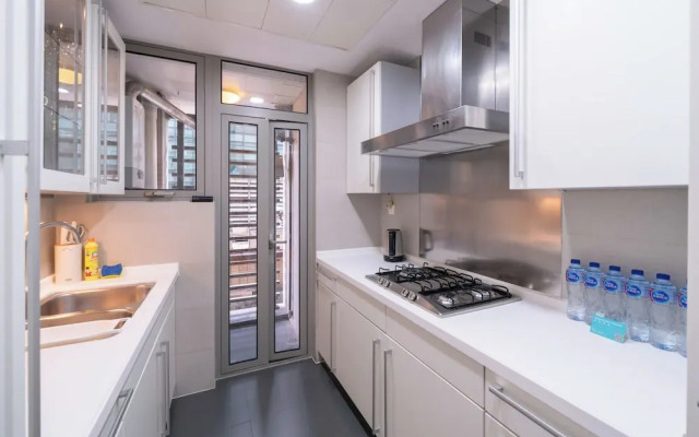 Tyms 3BR 2BA Apartment in Xujiahui