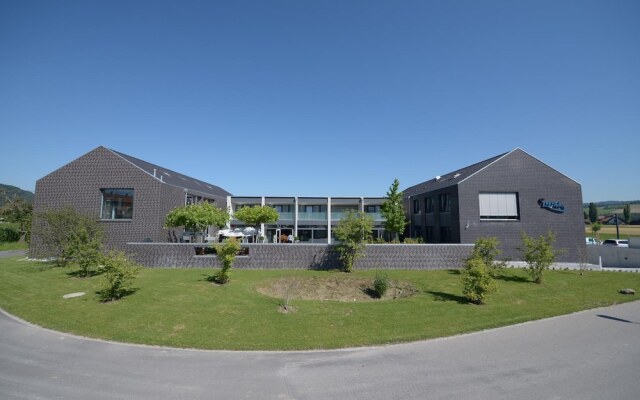 QCM Campus