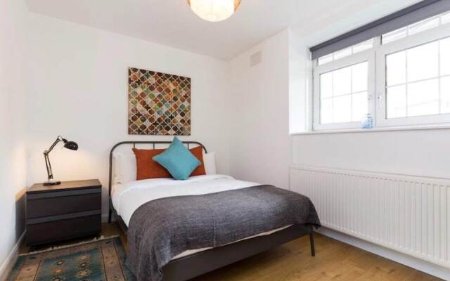2 Bed Near Waterloo, Sleeps 6