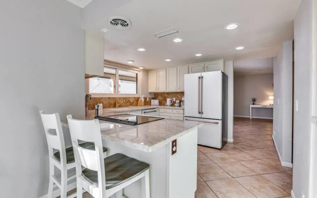 Pet-friendly Tempe Home w/ Private Hot Tub!