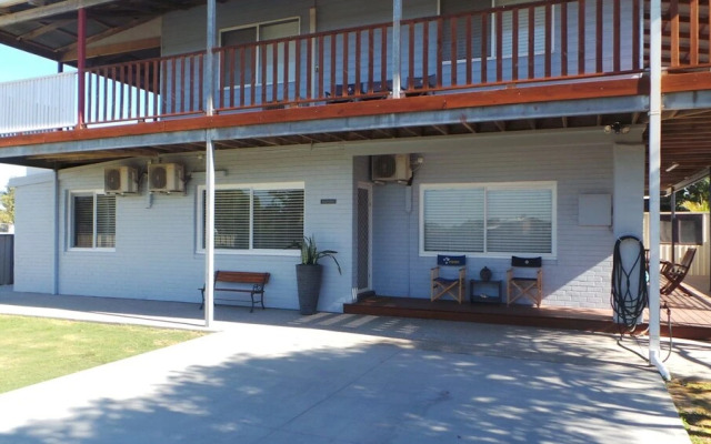 South Side - Feel the Breeze