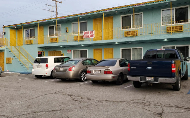 Rose Motel