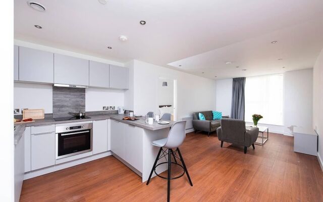 Lovely 2 Bed City Centre Apartment