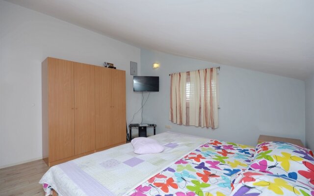 Apartment Ana