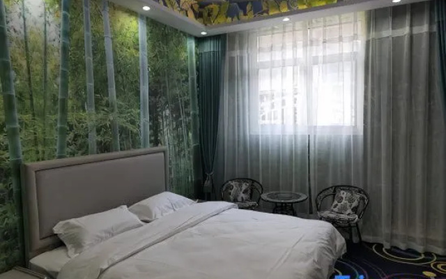 Fangcheng Roman Theme Hotel – Guest Rooms – Nanyang
