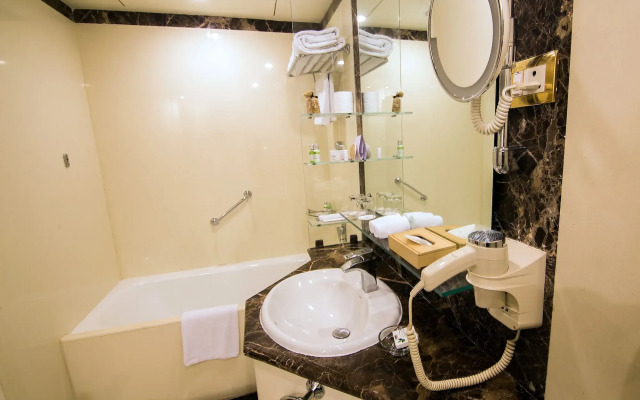 The Orchid Hotel Mumbai Vile Parle