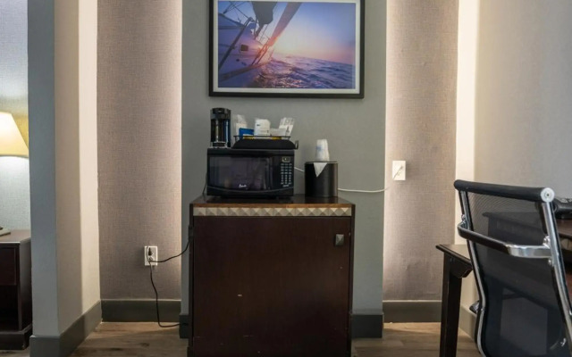 Comfort Suites Seabrook - Kemah