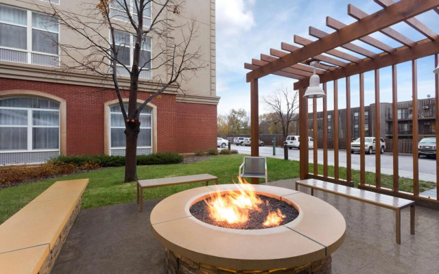 Country Inn & Suites by Radisson, Bloomington at Mall of America, MN
