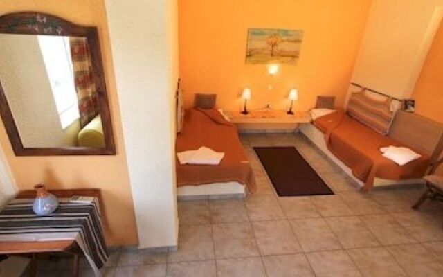 Katerina's Hotel And Bungalows