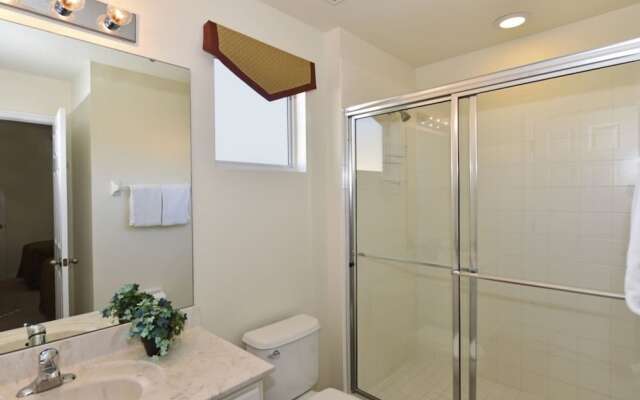 Bella Vida Six-bedroom