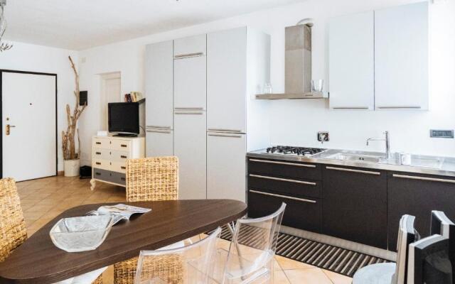 Italianway - Piazza Rossi 4