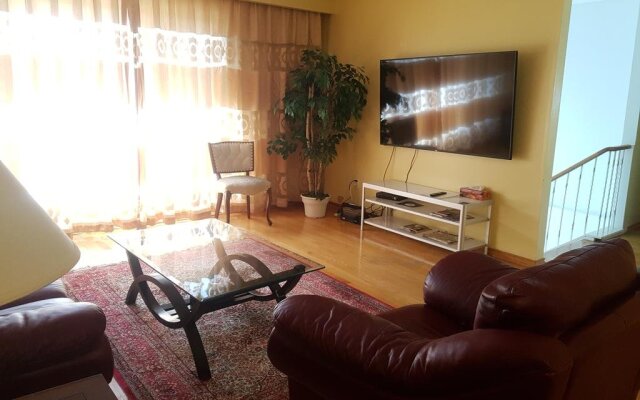 North York Furnished Guest House