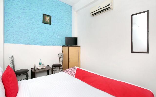 OYO 13365 Hotel Teg Royal