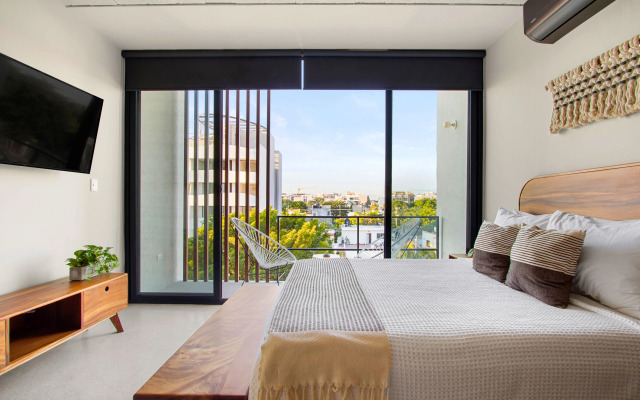 Searena Boutique Condos - Adults Only