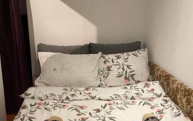 Studio Apartment Alma