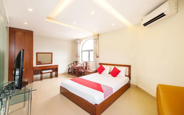 Nhue Giang Hotel by OYO Rooms