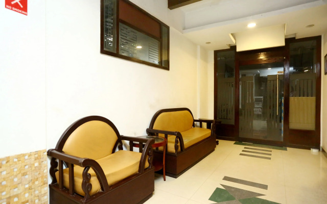 OYO 15190 Select Residency