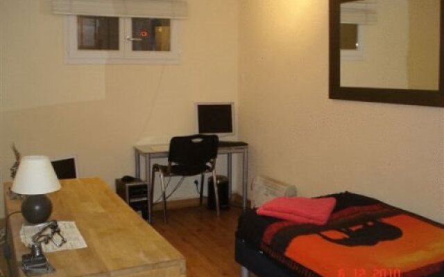 Villa Aramis Guesthouse