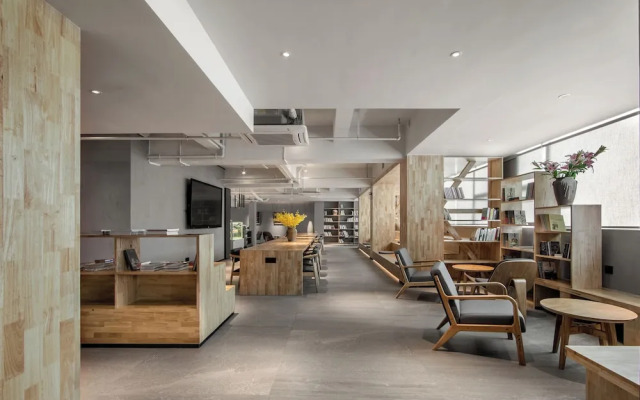 Shuge Arts Hotel
