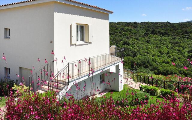 Apartment in Golfo Aranci with elevator