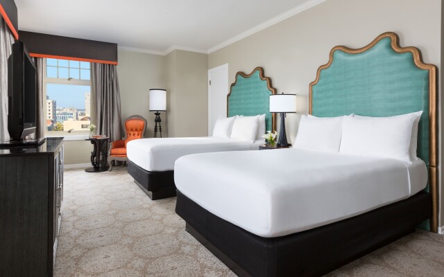 Huntington Hotel