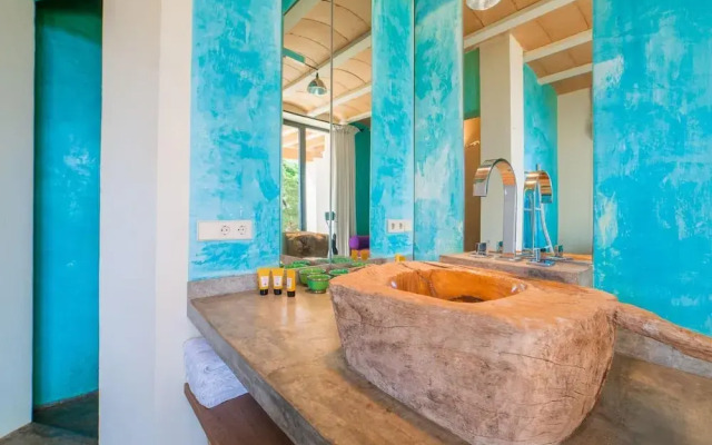 Majestic Villa With Private Pool
