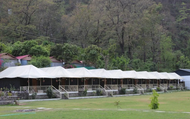 Nature's Valley Resort