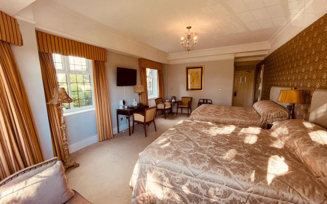 Nuthurst Grange Country House Hotel