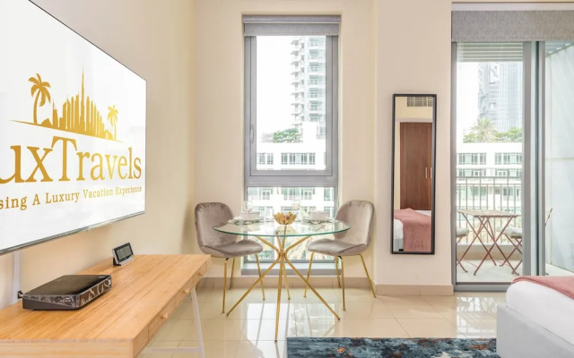 LuxBnB Standpoint Tower BLVD Views