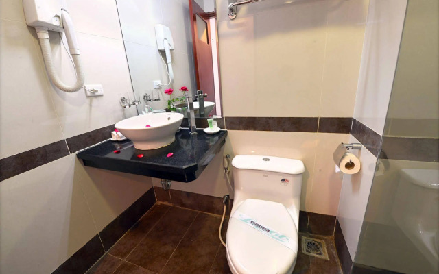 Golden Legend Boutique Hotel