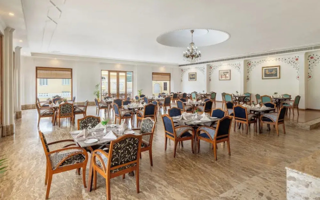 Traavista Surya Mahal Resort & Spa