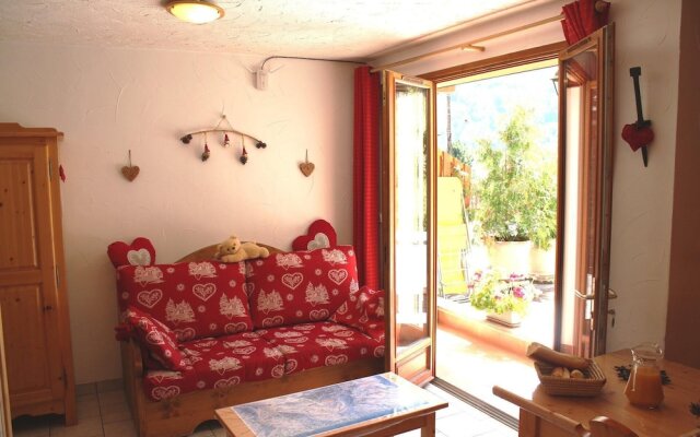 Chalet LES Ancolies - Gentiane : 3 Pièces Cabine 6 Personnes / 3 Rooms Cabin 6 People